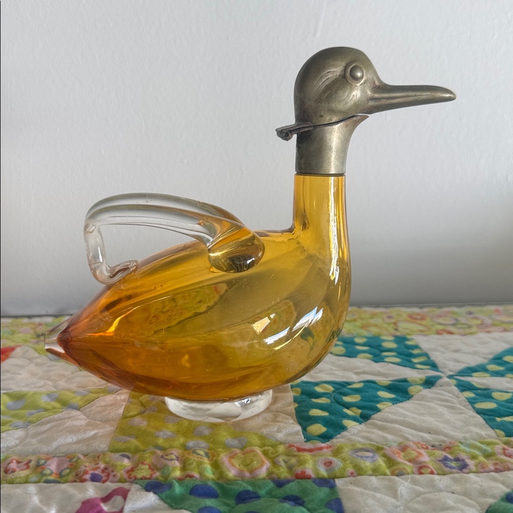 VINTAGE Amber Glass Duck Figurine with Brass Accents Karl Palda, MCM Home Decor - Picture 3 of 5